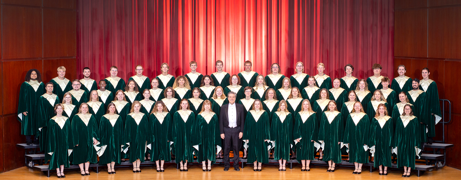 Wisconsin Lutheran Choir group image